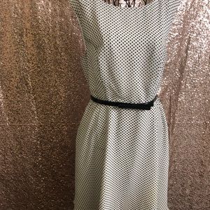 Float white dress with black squares